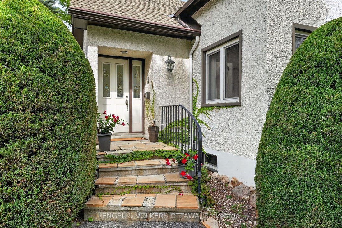 House in Ottawa, Ontario, Canada 2 - 18928808