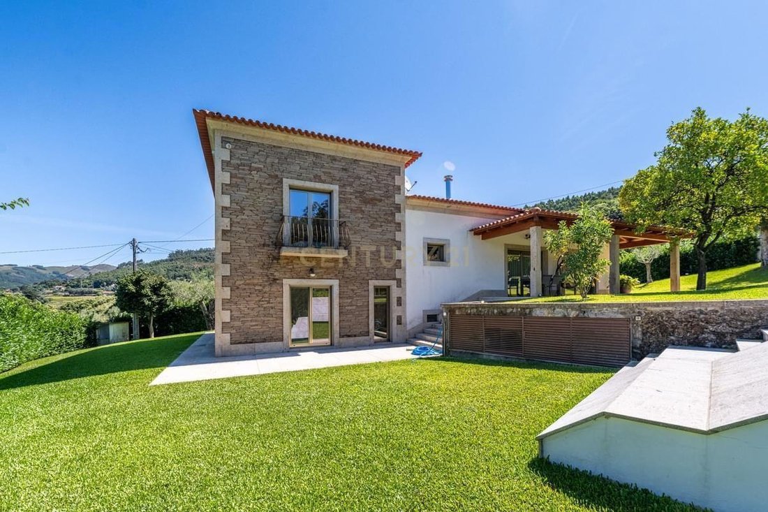 Villa in Santa Marta de Portuzelo, Viana do Castelo District, Portugal 2 - 18928885