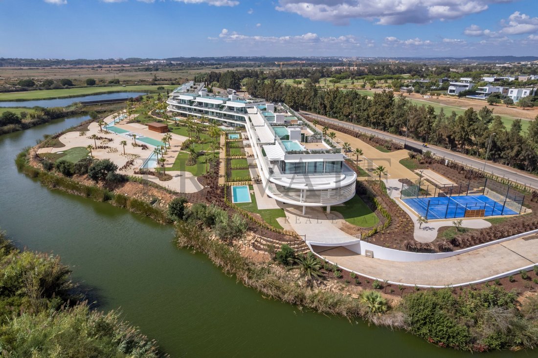 Apartment in Quarteira, Algarve, Portugal 2 - 18929702