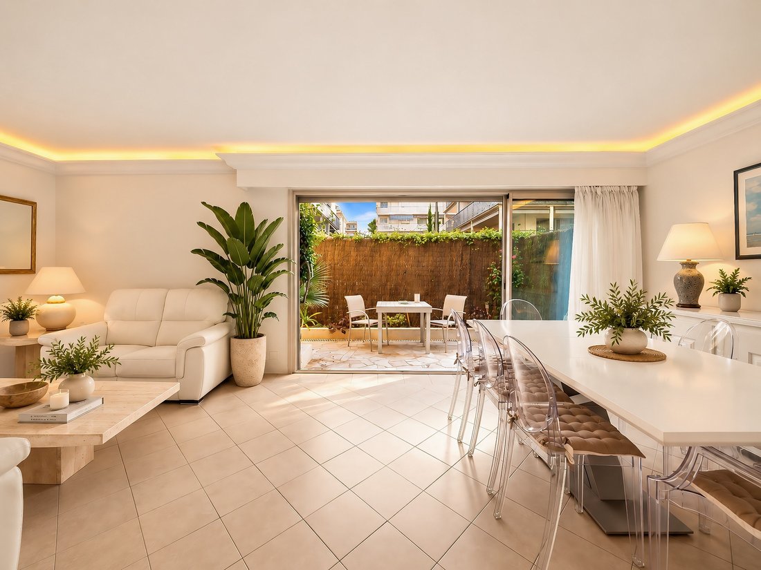 Apartment in Cannes, Provence-Alpes-Côte d'Azur, France 1 - 18929490