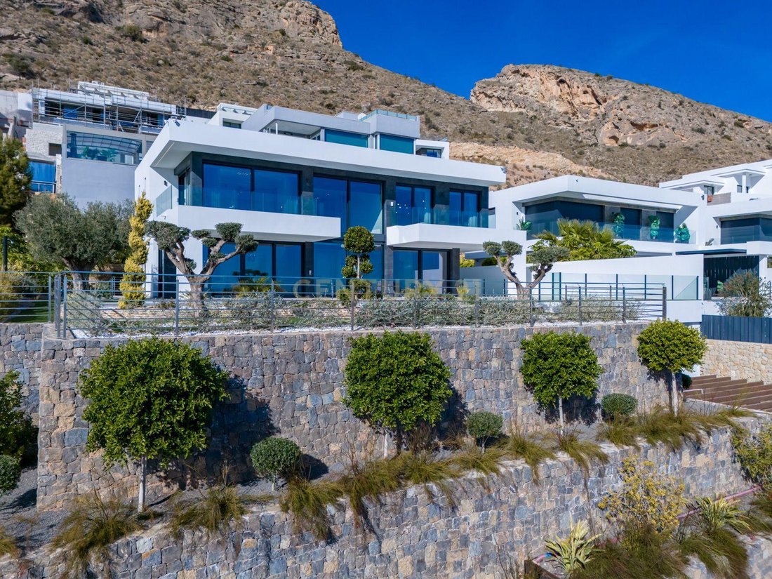 Villa in Finestrat, Valencian Community, Spain 2 - 18928890