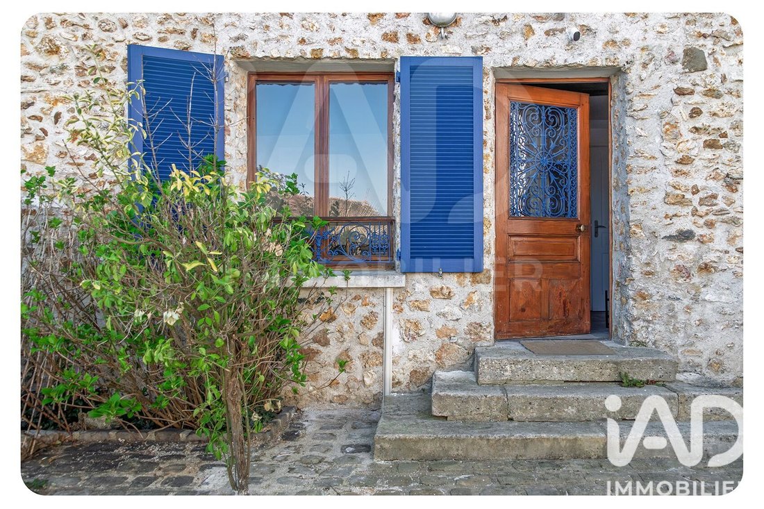 House in Orgeval, Ile-de-France, France 2 - 18930069