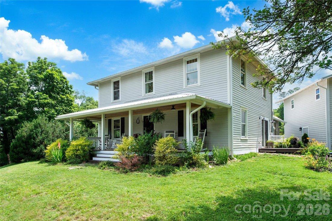 House in Leicester, North Carolina, United States 1 - 18929694