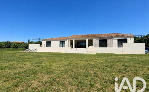 House in Arles, Provence-Alpes-Côte d'Azur, France 1