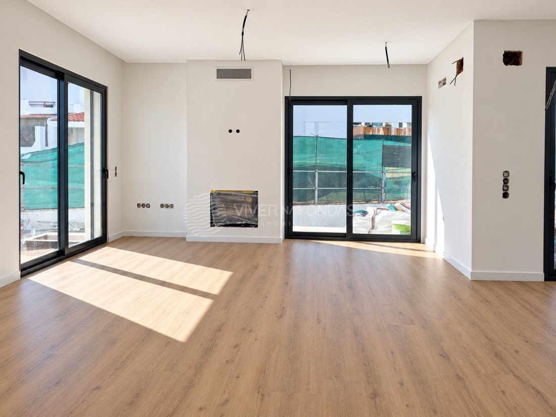 Casa en Charneca de Caparica y Sobreda, Setúbal Municipality, Portugal 4 - 18432461