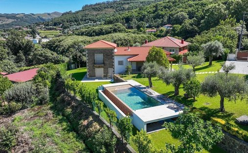 Villa in Santa Marta de Portuzelo, Viana do Castelo District, Portugal 1