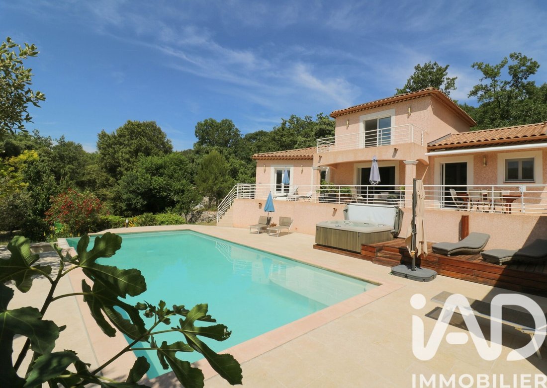 House in Forcalqueiret, Provence-Alpes-Côte d'Azur, France 2 - 18097104