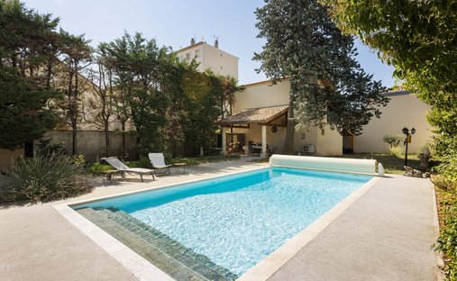 House in Grand Charran-Faventines, Valence, France 1