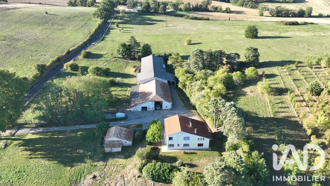 House in Penne-d'Agenais, Nouvelle-Aquitaine, France 1 - 18930033
