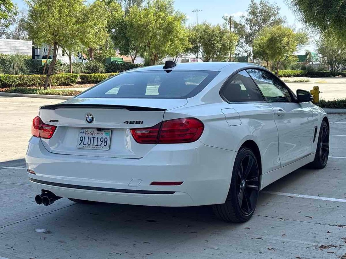 Coupe in Rialto, CA, United States 3 - 18928946