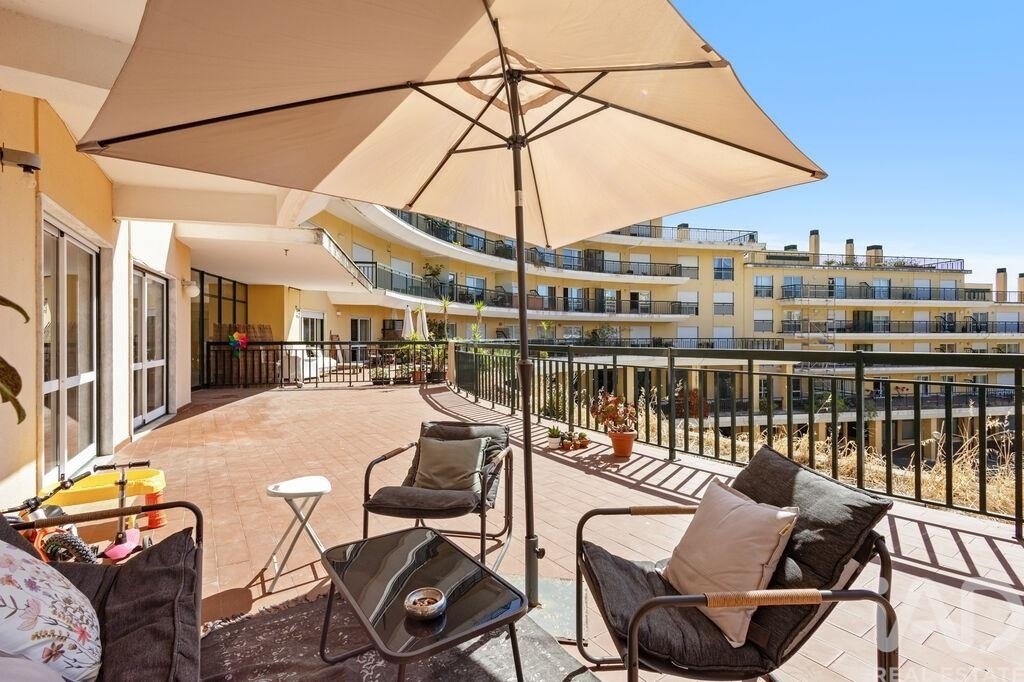 Apartment in Santa Maria, Sao Pedro e Matacaes, Lisbon, Portugal 1 - 18929760