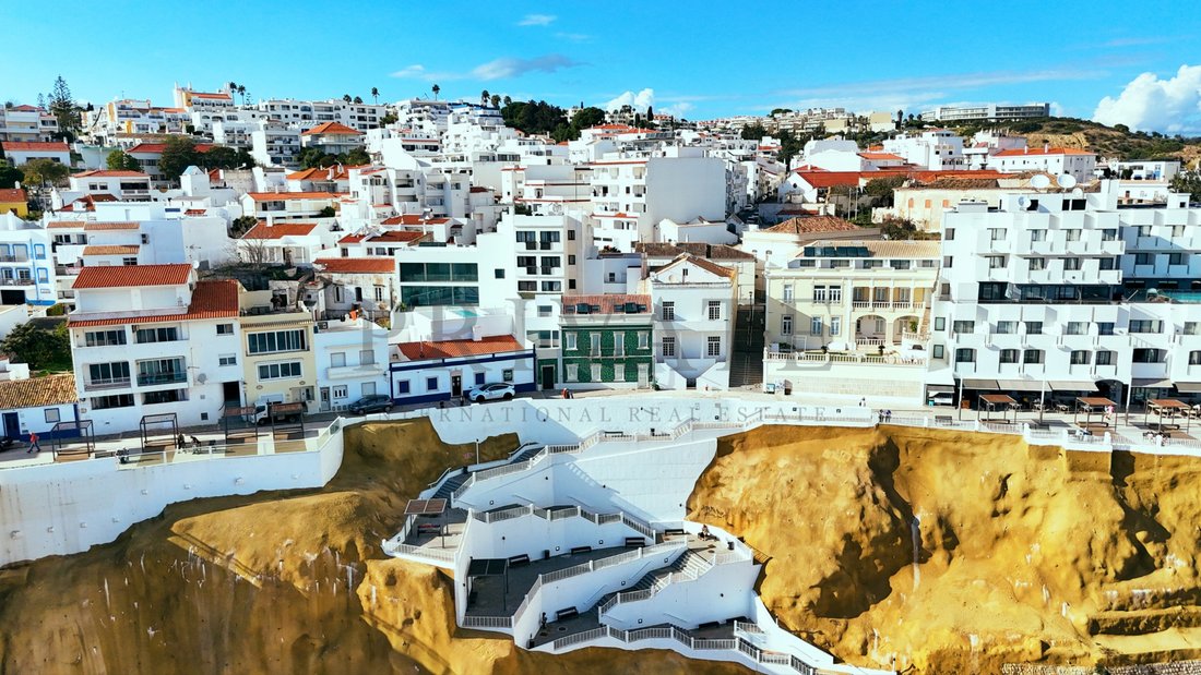 House in Olhos de Agua, Algarve, Portugal 2 - 18929567