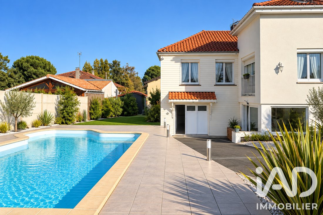 House in Ares, Nouvelle-Aquitaine, France 2 - 18930026