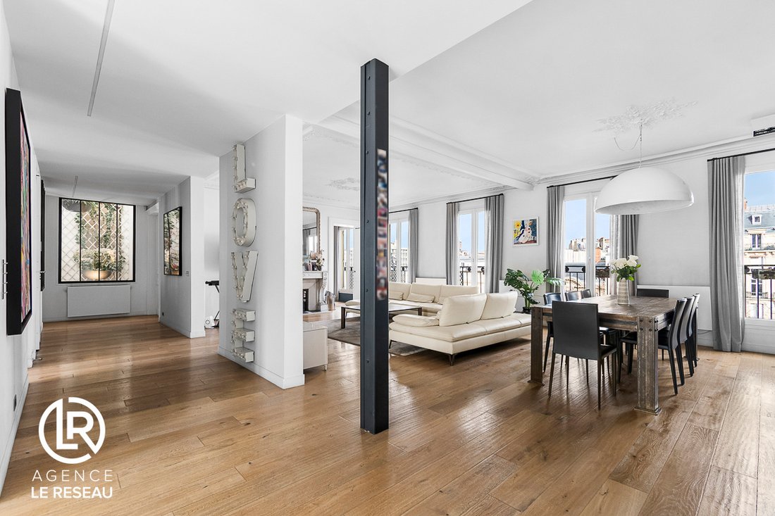 Apartment in La Plaine des Sablons, Neuilly-sur-Seine, France 3 - 18929004