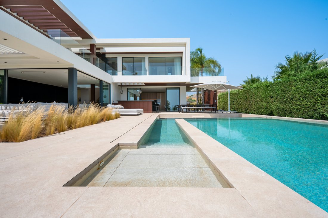 Villa in Benahavis, Andalusia, Spain 3 - 18928957