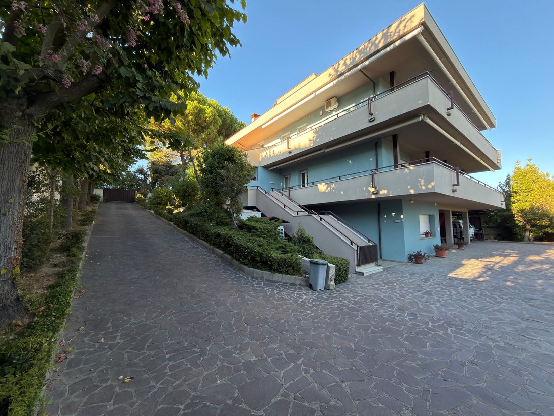 Villa in Montesilvano Colle-Via Alcide de Gasperi, Montesilvano, Abruzzo 3 - 18929917