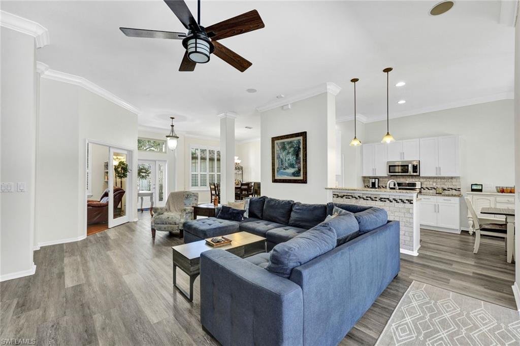 House in Naples, Florida, United States 3 - 18929735