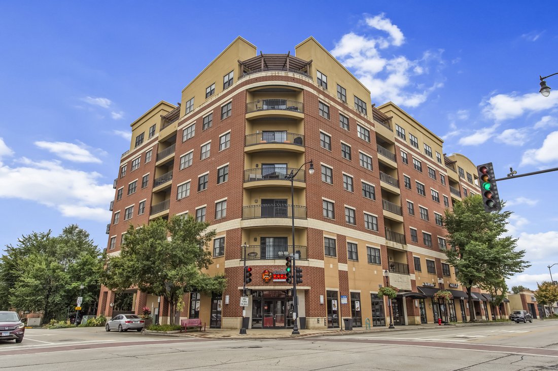 Condo in Skokie, Illinois, United States 1 - 18929826