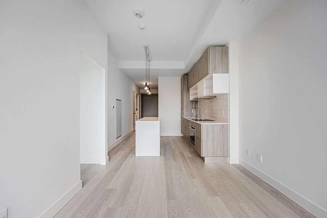 Condo in Toronto, Ontario, Canada 5 - 18929822