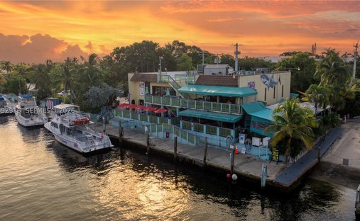 Land in Key Colony Beach, Florida, United States 1