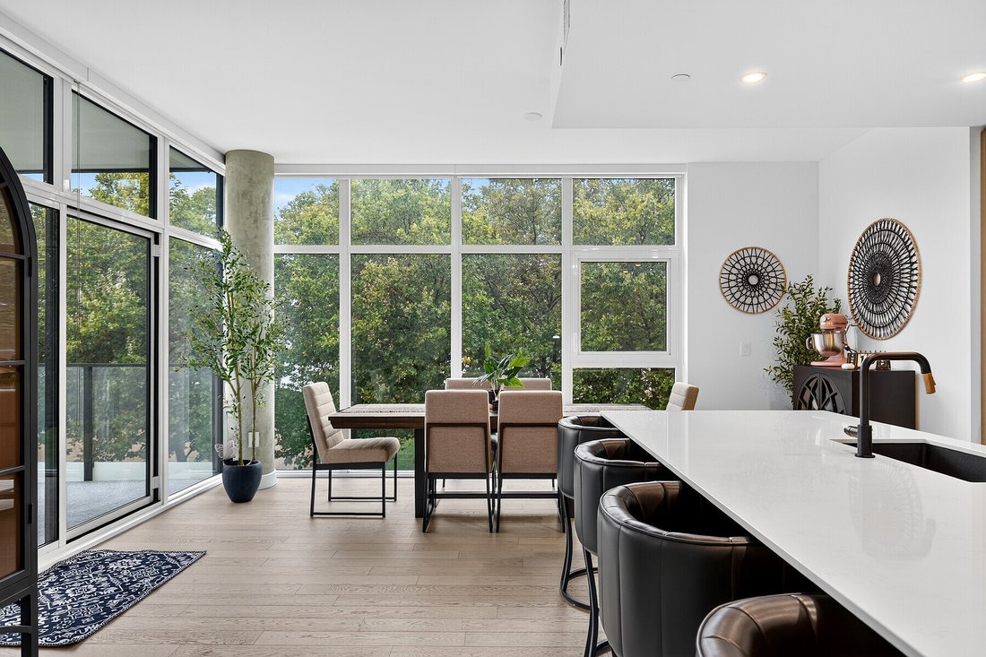 Apartment in Kelowna, British Columbia, Canada 4 - 18929823