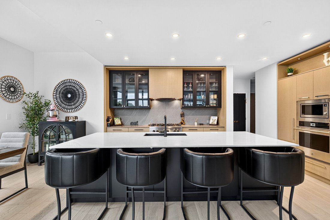 Apartment in Kelowna, British Columbia, Canada 5 - 18929823