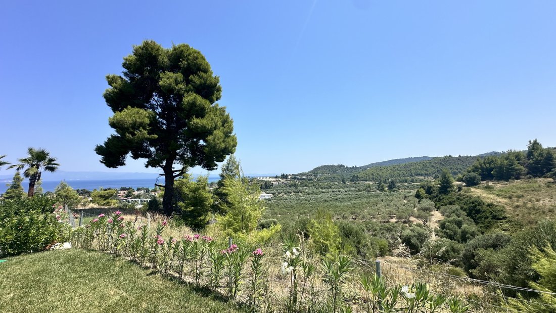Villa in Pallini Municipal Unit, Macedonia and Thrace, Greece 5 - 14297691