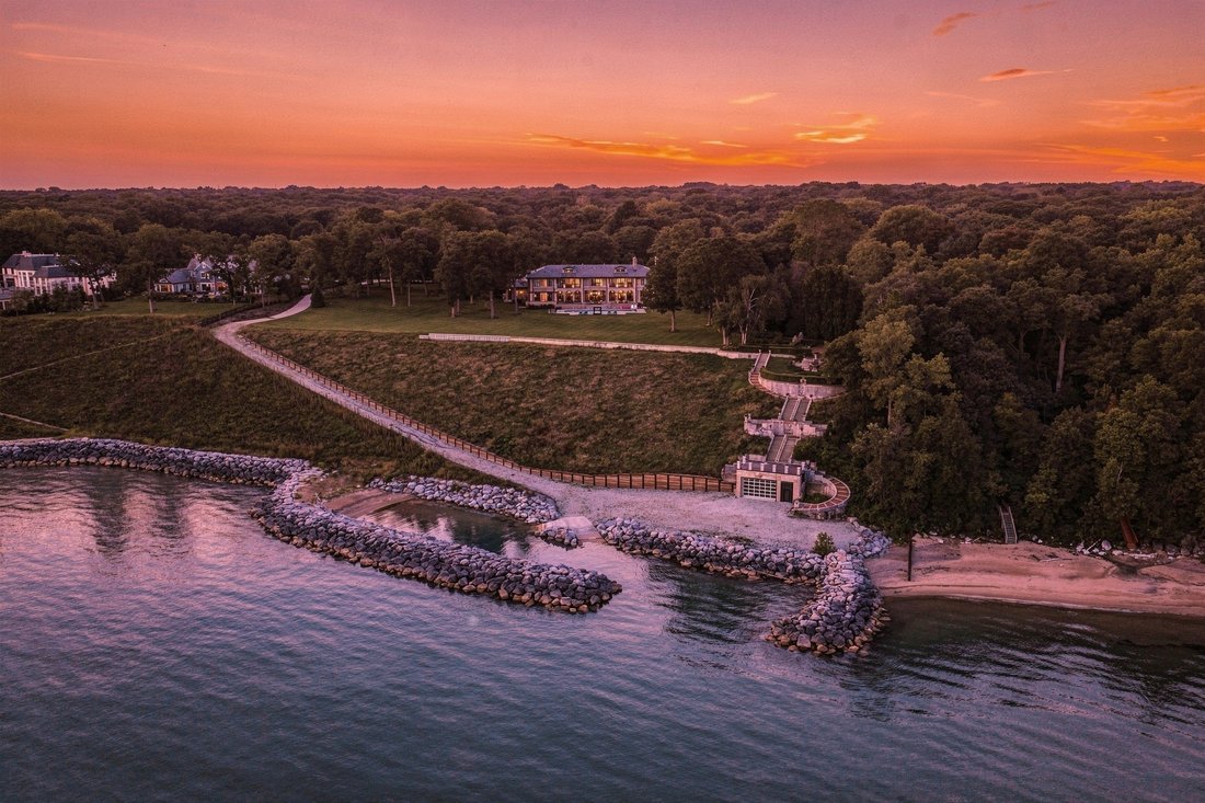 House in Lake Bluff, Illinois, United States 2 - 18929767