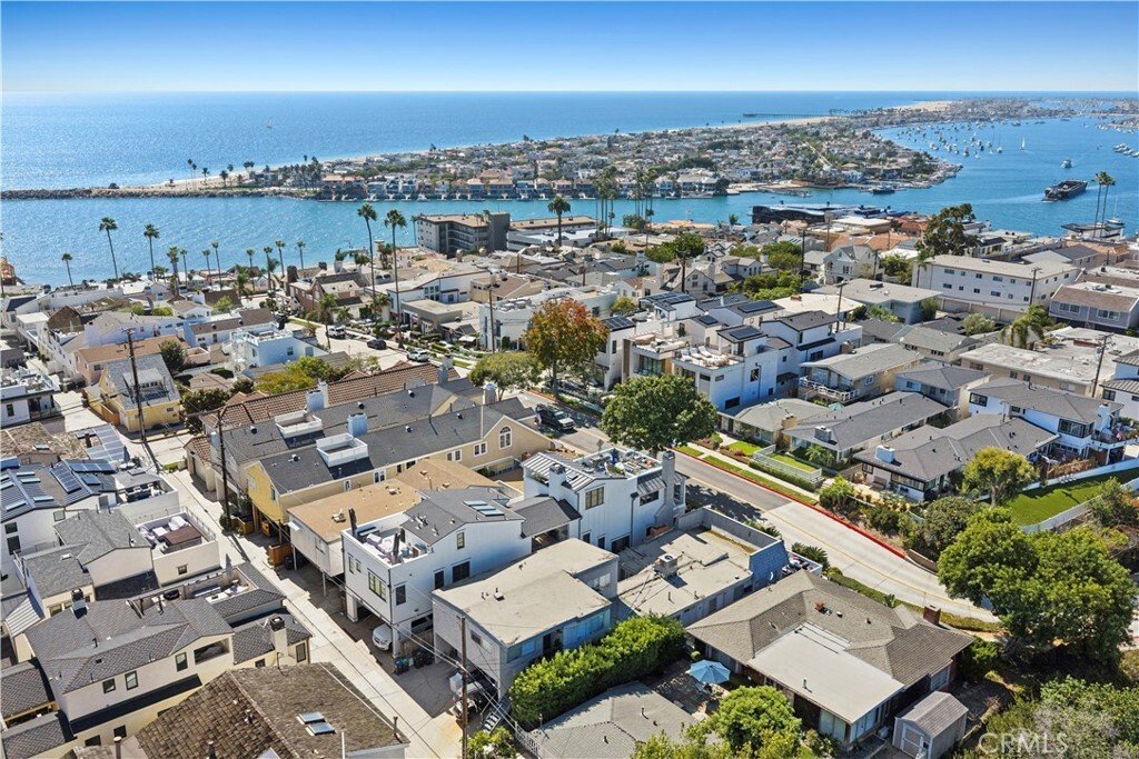 Newport Beach, California, United States 5 - 18929777