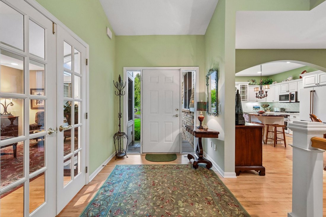 Townhouse in Wayzata, Minnesota, United States 4 - 18929911