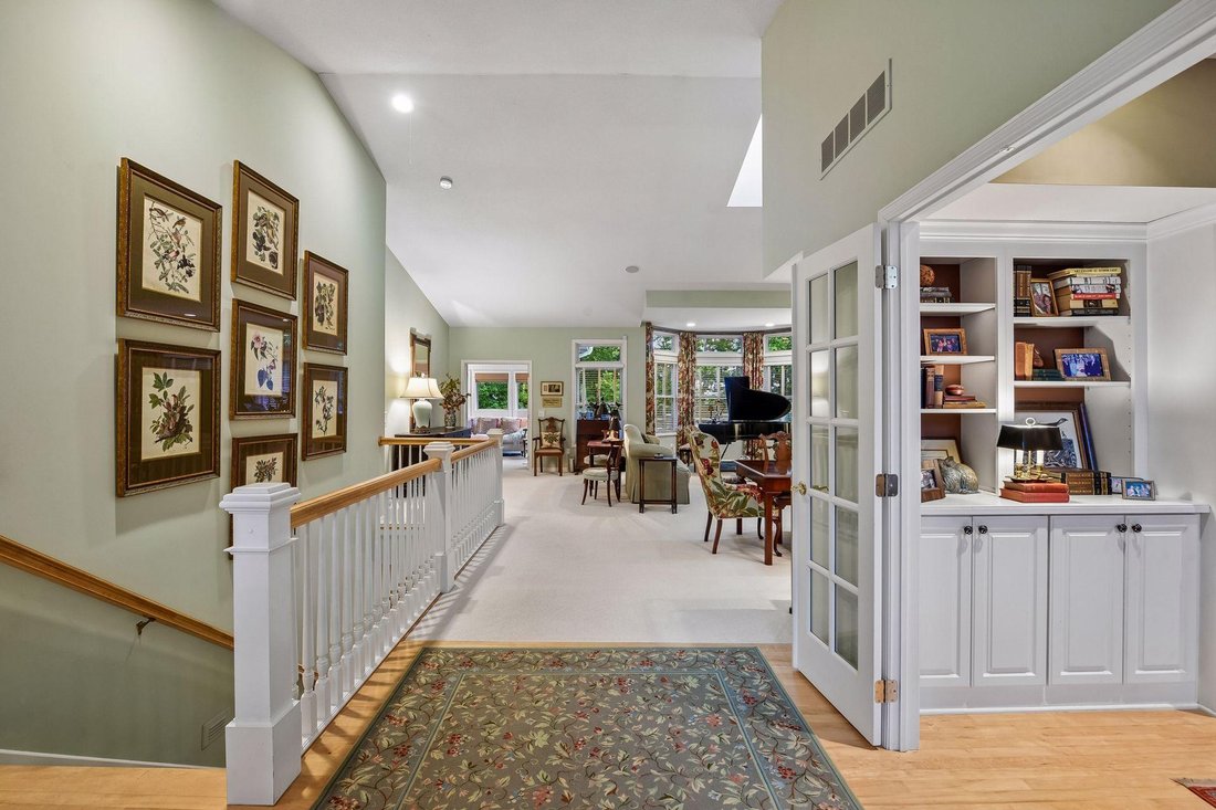 Townhouse in Wayzata, Minnesota, United States 5 - 18929911