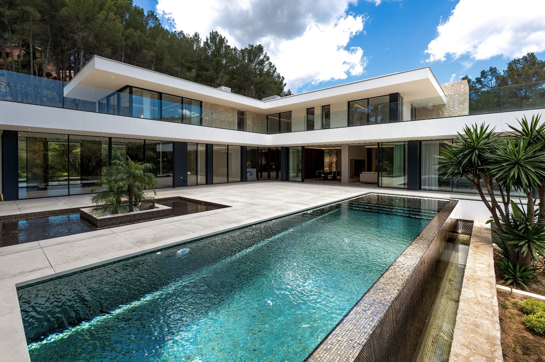 Villa in Son Vida, Palma, Balearic Islands 1 - 15269870