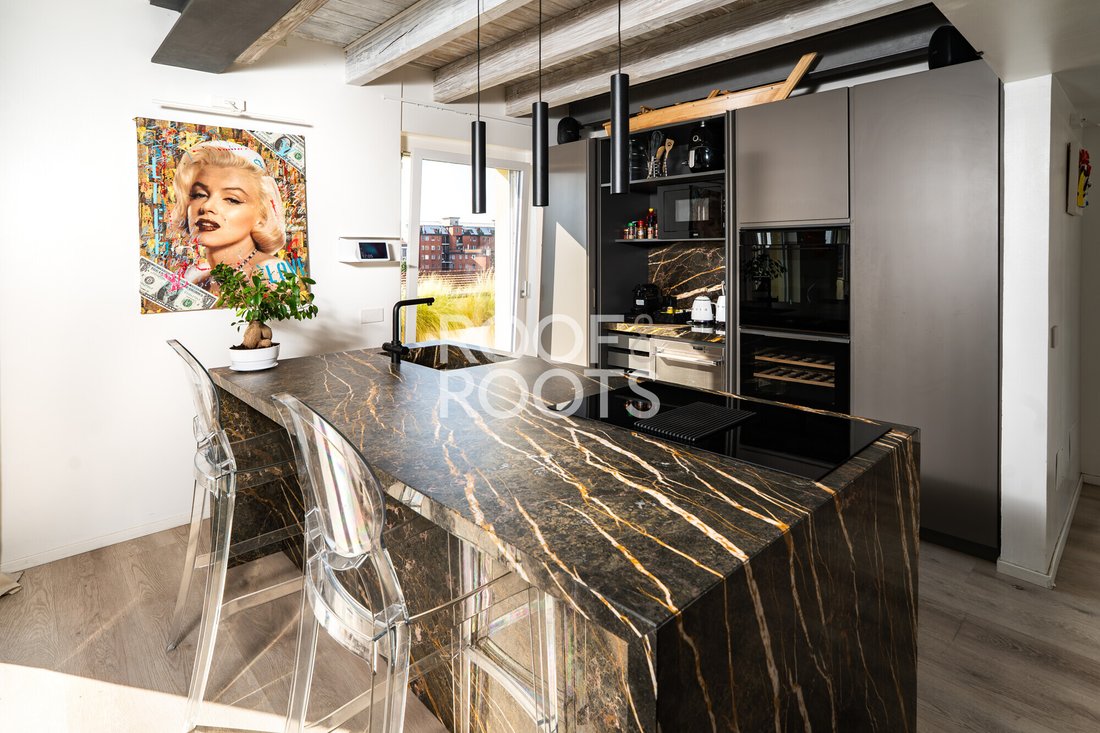 Apartment in Isola, Milan, Italy 3 - 18930075