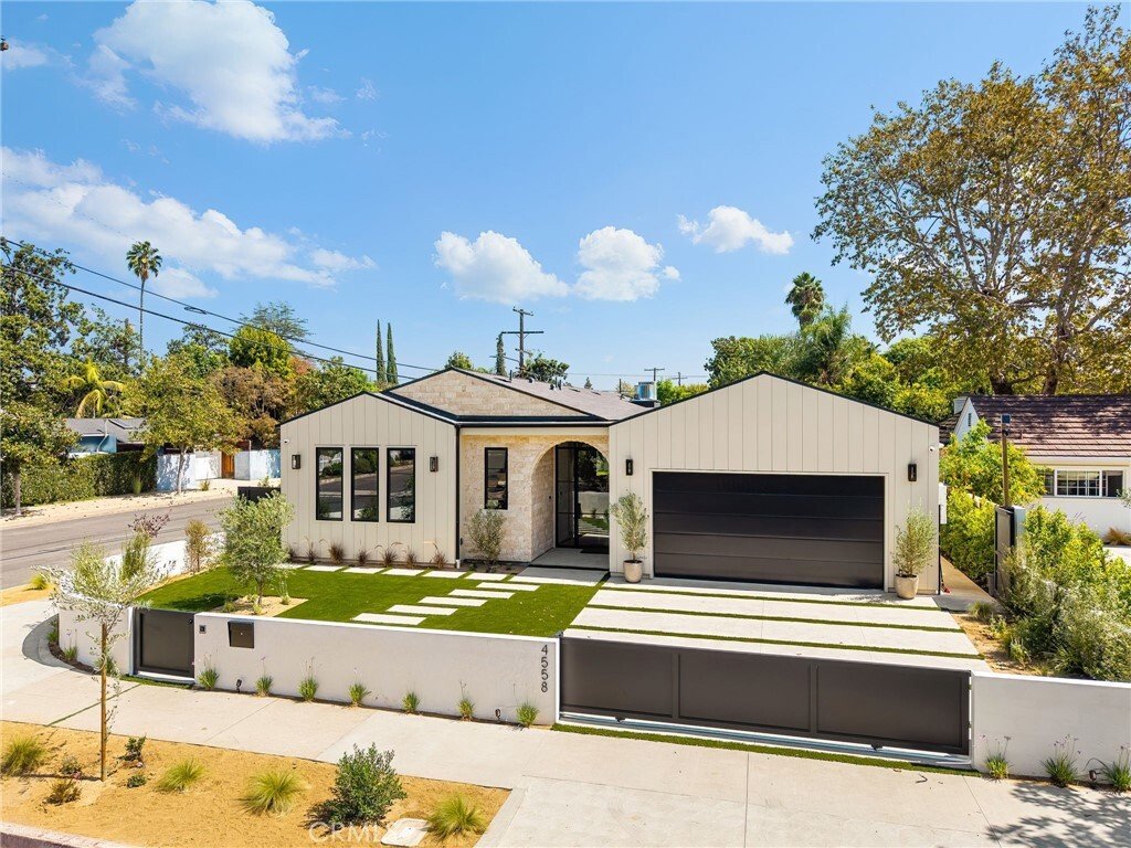 House in Los Angeles, California, United States 3 - 18930135