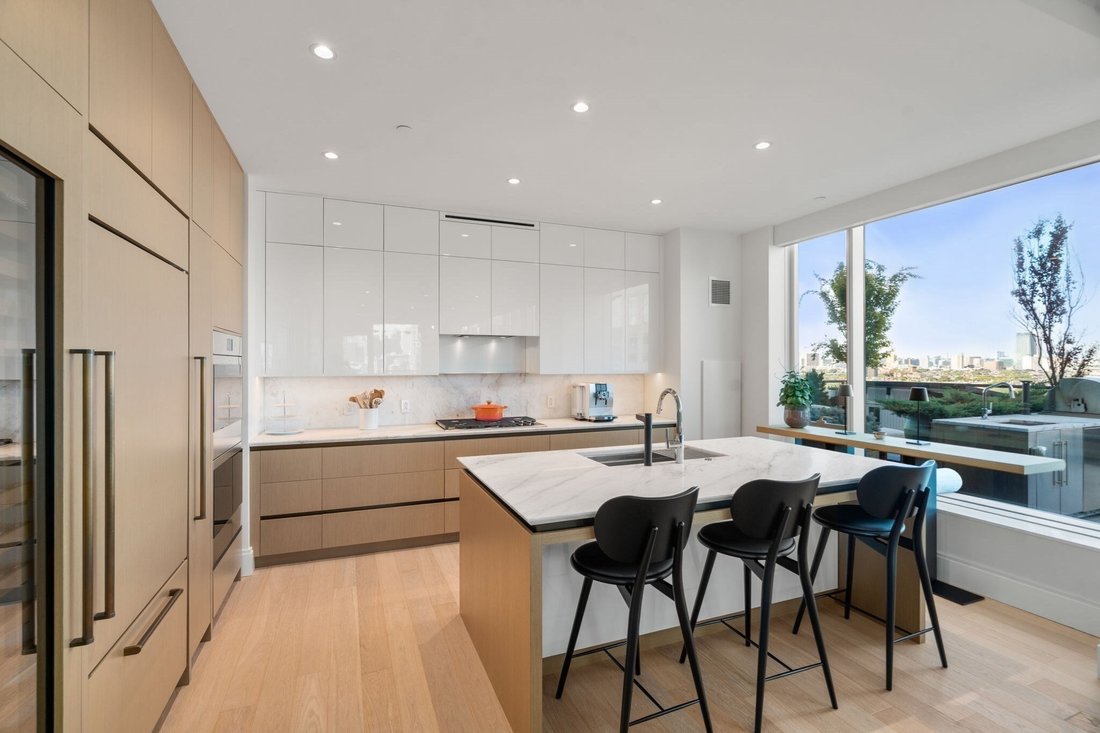 Condo in Boston, Massachusetts, United States 5 - 18930144