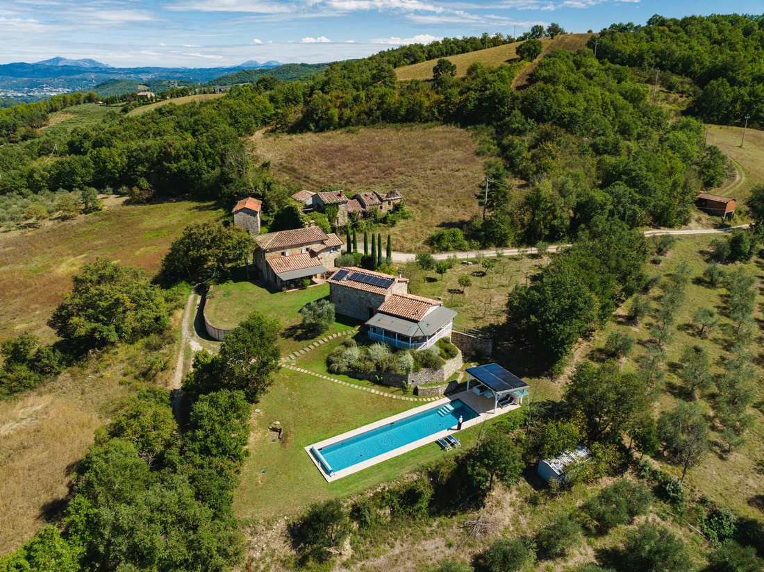 Estate in Monterchi, Tuscany, Italy 1 - 18930109