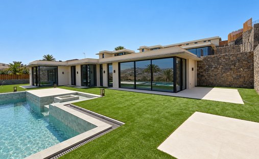 Villa in San Bartolome de Tirajana, Canary Islands, Spain 1