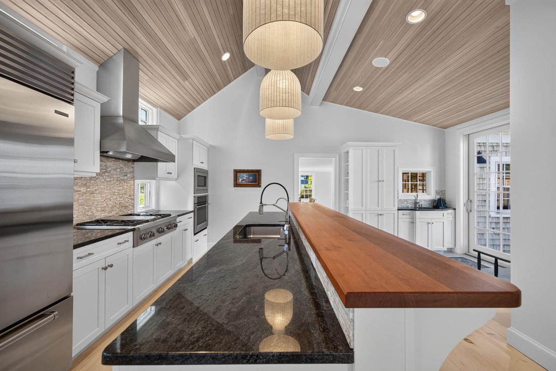 House in Chatham, Massachusetts, United States 4 - 18930116