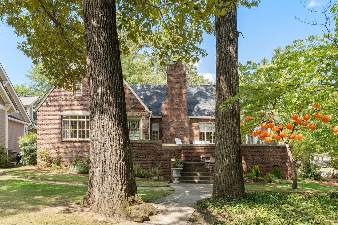 House in Homewood, Alabama, United States 3 - 18930234