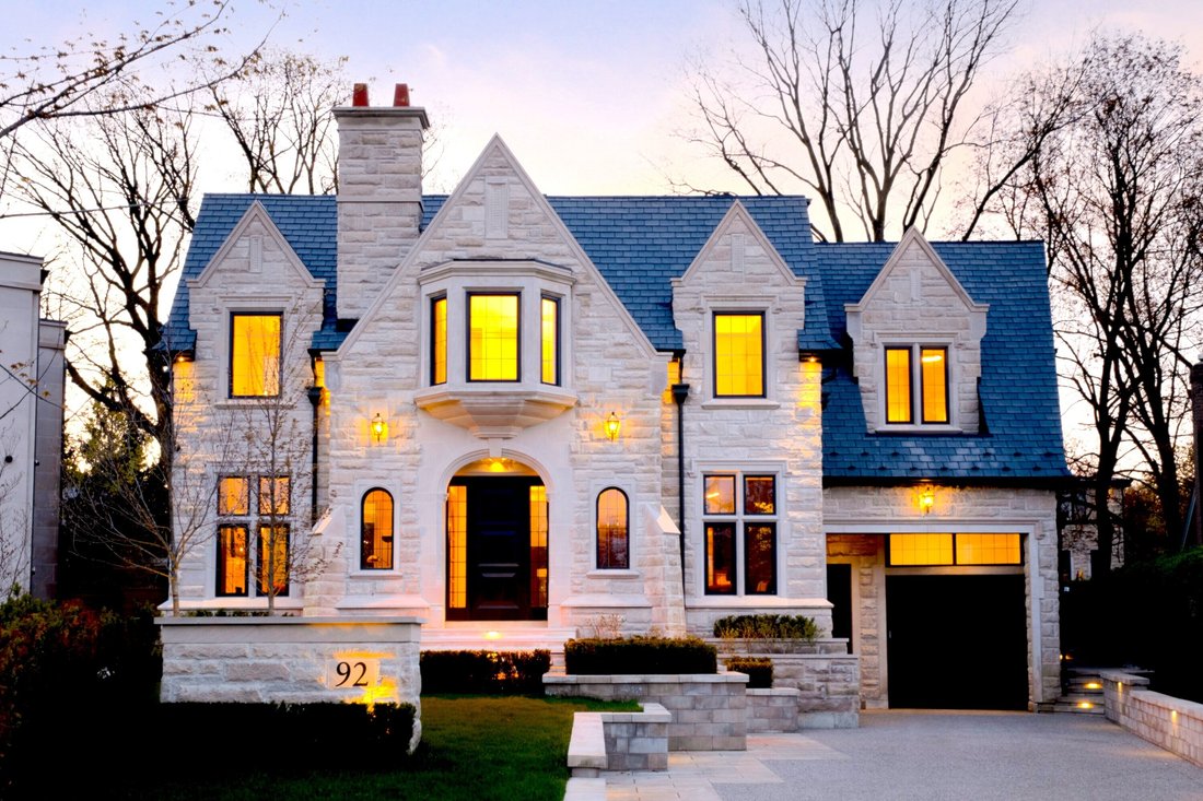 House in Toronto, Ontario, Canada 2 - 18930195