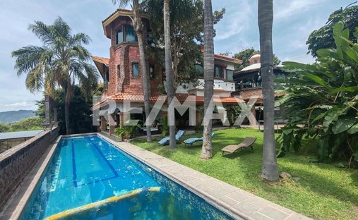 House in Lomas de Cocoyoc, Morelos, Mexico 1