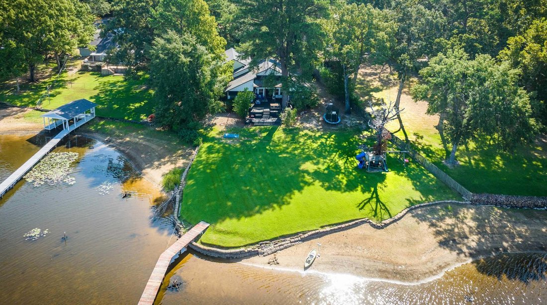House in Gladewater, Texas, United States 4 - 18930412