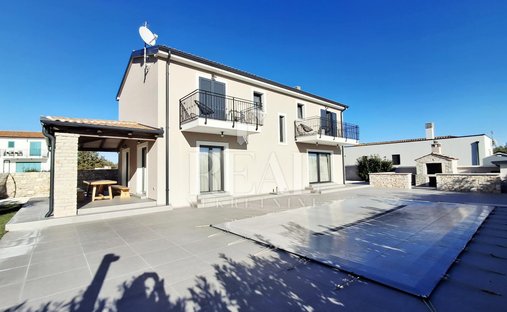 House in Matijasi, Istria County, Croatia 1