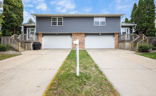 Cottage Grove, Wisconsin, United States 1