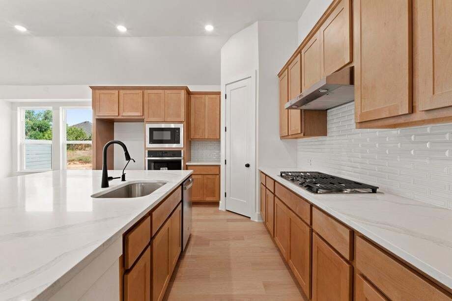 House in Georgetown, Texas, United States 4 - 18041502