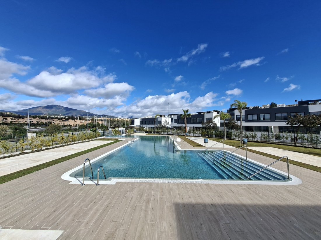 Chalet in Estepona, Andalusia, Spain 2 - 18930961