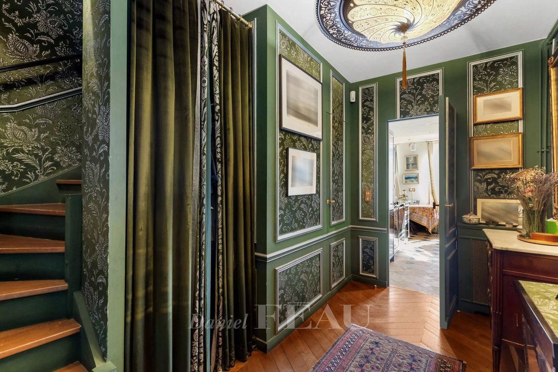 Apartment in Monnaie, Paris 6e Arrondissement, Paris 2 - 18931429