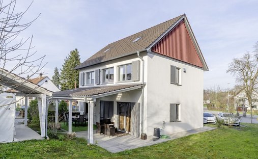 House in Stadel, Canton of Zurich, Switzerland 1