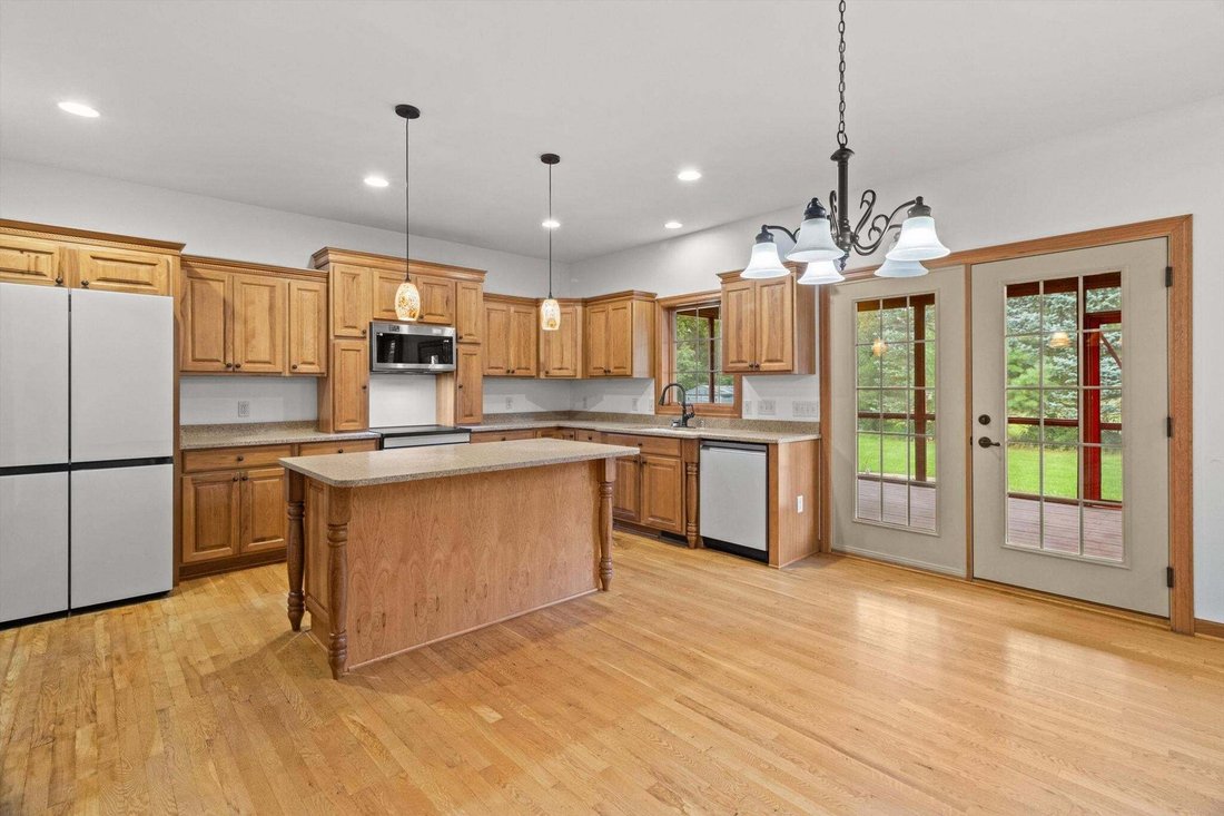 House in Janesville, Wisconsin, United States 2 - 18930292
