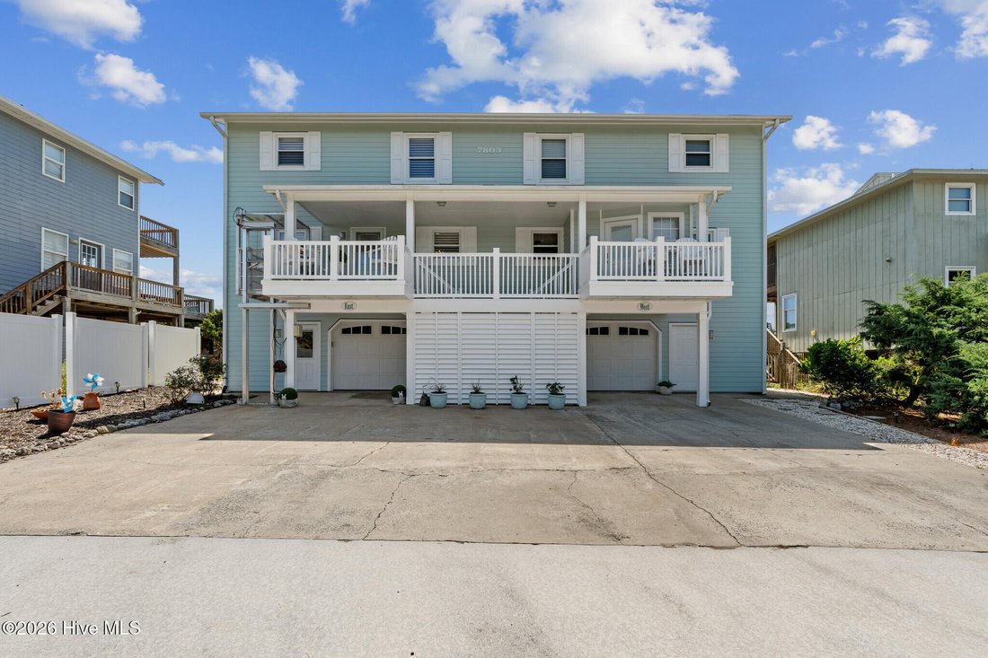 Townhouse in Emerald Isle, North Carolina, United States 5 - 18931091